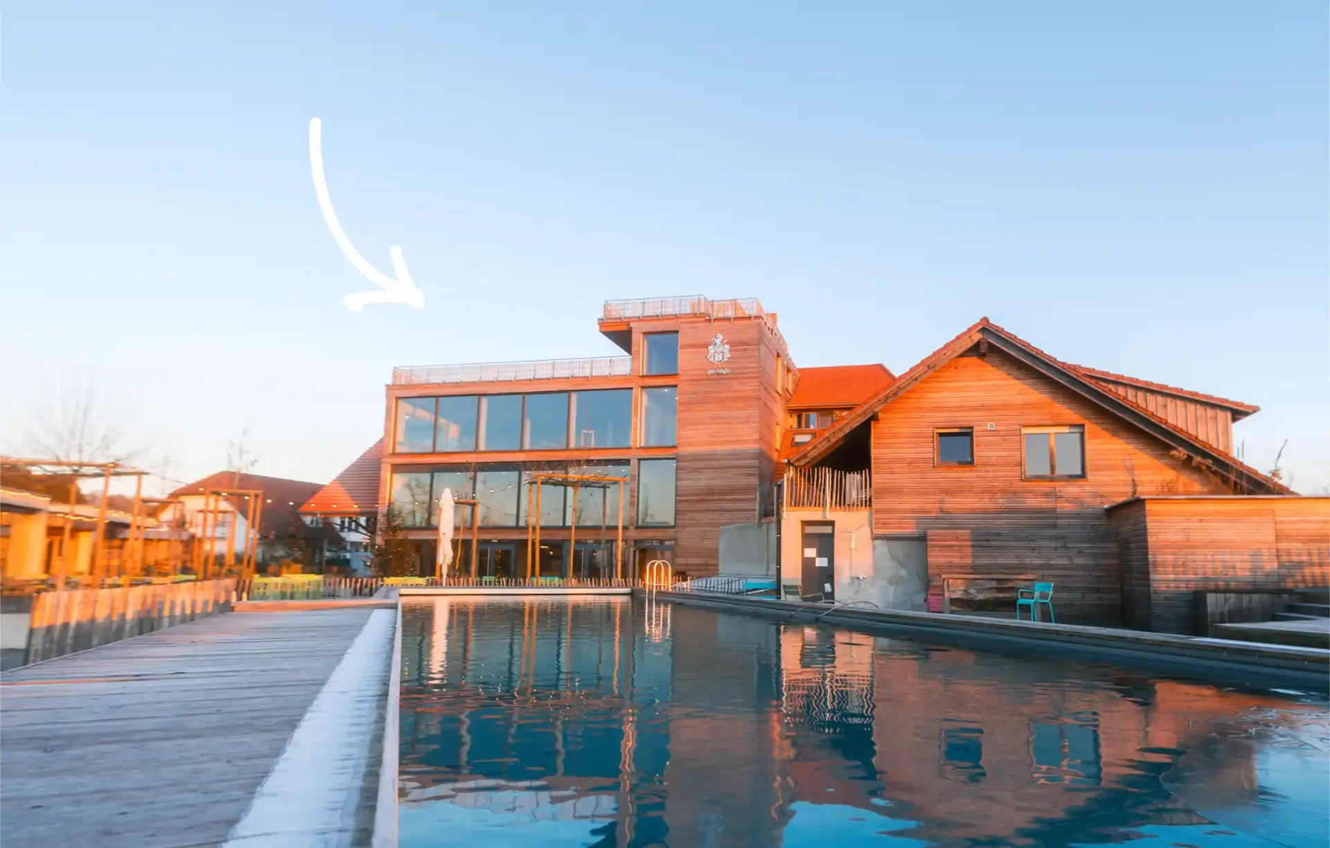 Vue : terrasse sur le toit – lieu événementiel au Gut Hügle | Mariages et fêtes au bord du lac de Constance
